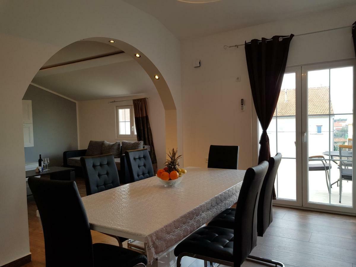 Apartment Jopa Szybenik Zewnętrze zdjęcie